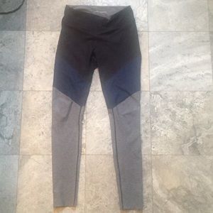 Outdoor Voices 7/8 Springs legging